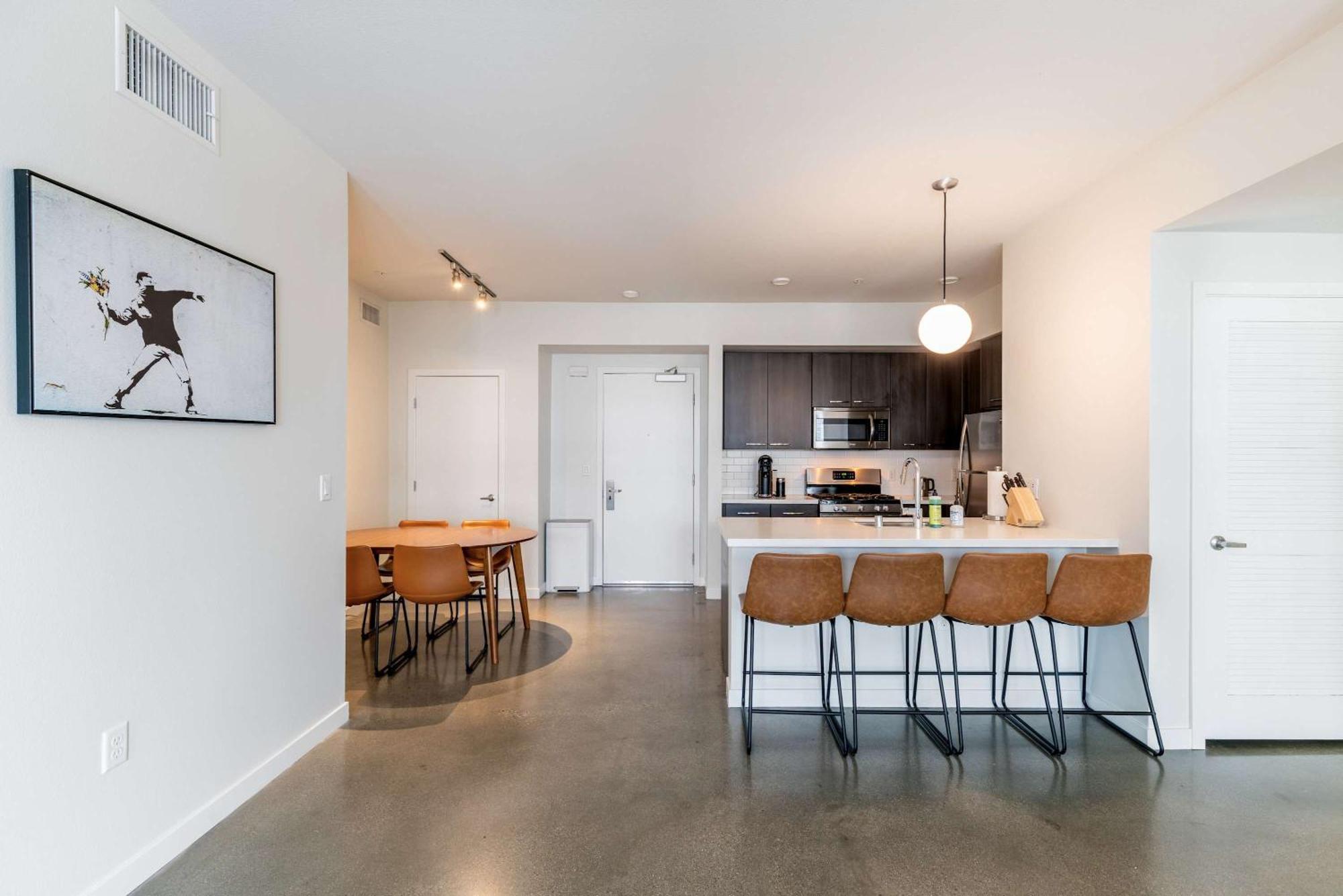 New 2br Mid Century An Appartamento